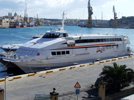 Verstärkung im Helgoland-Verkehr mit der „San Gwann"
