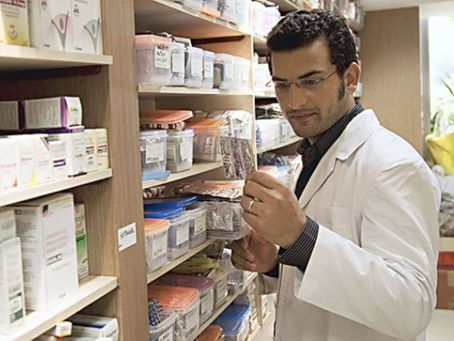 Farmacias y boticas estarán obligadas a vender medicamentos genéricos
