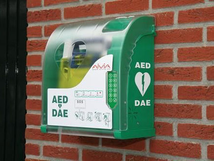 Goed nieuws voor kernen die ontevreden zijn over de kosten van AED-gebruik.