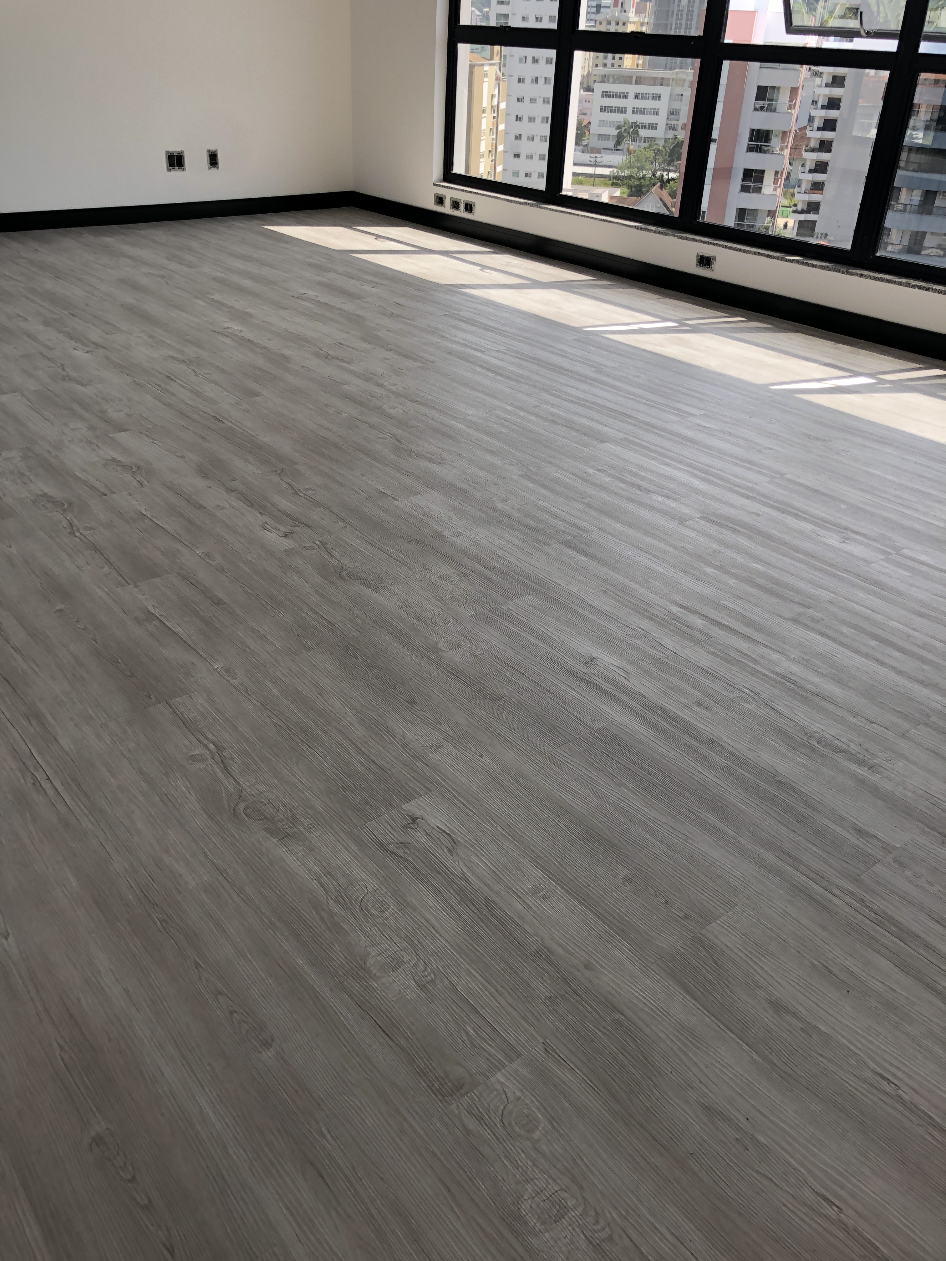 Piso de PVC Pátina Ártico — foto 11