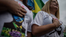 Itamaraty alega que ex-esposa de Jair teria alegado ameaça de morte do candidato em 2011