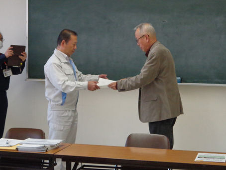 11月26日、防衛省へ申し入れを行いました。