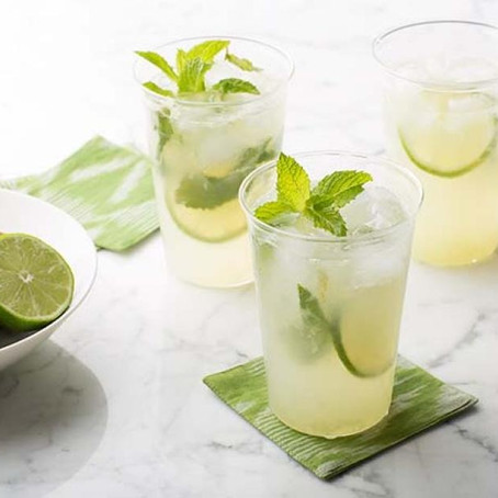 5 Tropical Cocktails to Make at Home
