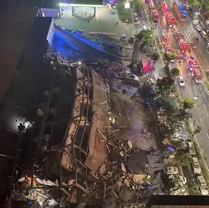 Hotel Collapses With Corona Virus Patients In China