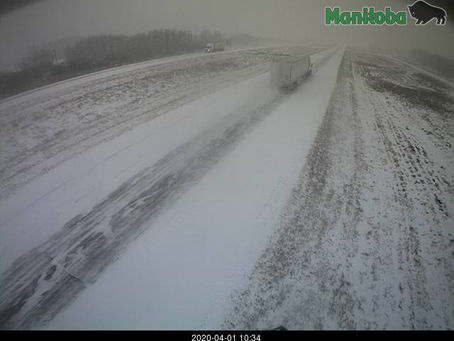 Heavy snow impacting SW Manitoba & SE Saskatchewan this morning