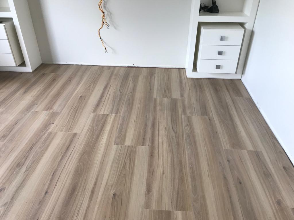 Piso laminado - Elmo Macciato — foto 3