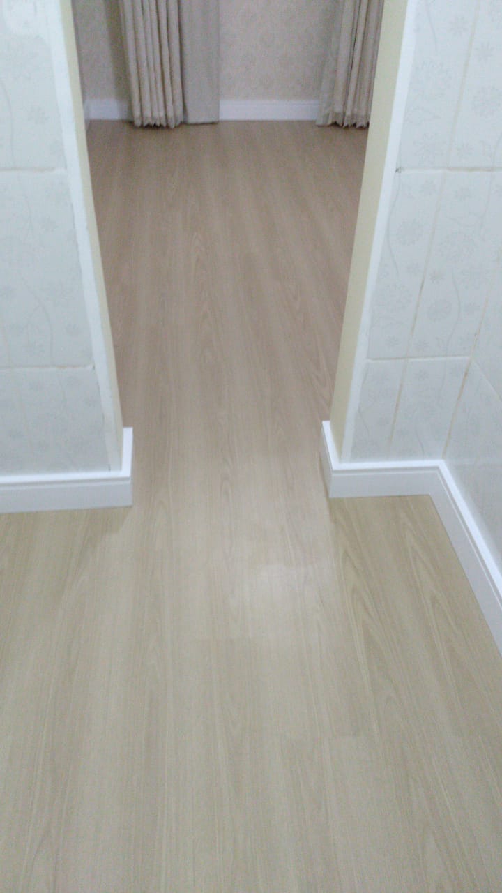 Piso laminado Eucafloor Prime Carvalho Maiorca — foto 4