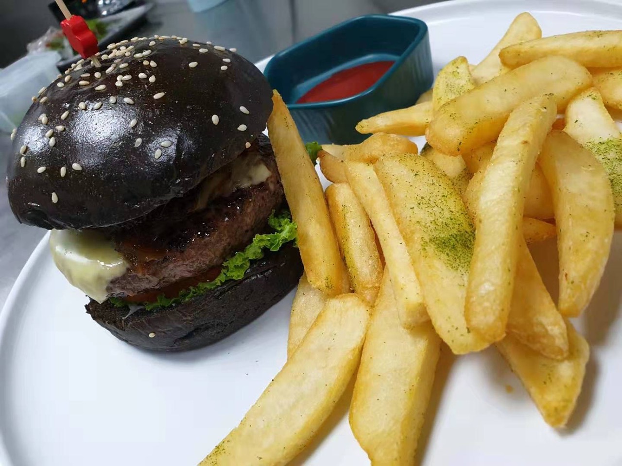 Venison Burger at Mel Bourne in Shanghai content media