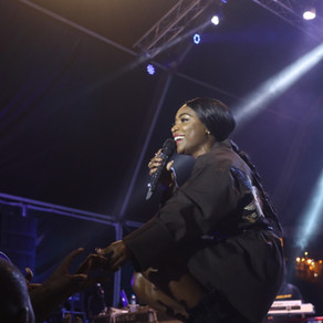 Pérola encerra Bienal de Luanda em grande