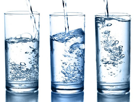 10 essential reasons you must drink extra amounts of water during quarantine.