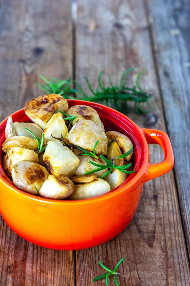 Roasted Turnips with Garlic