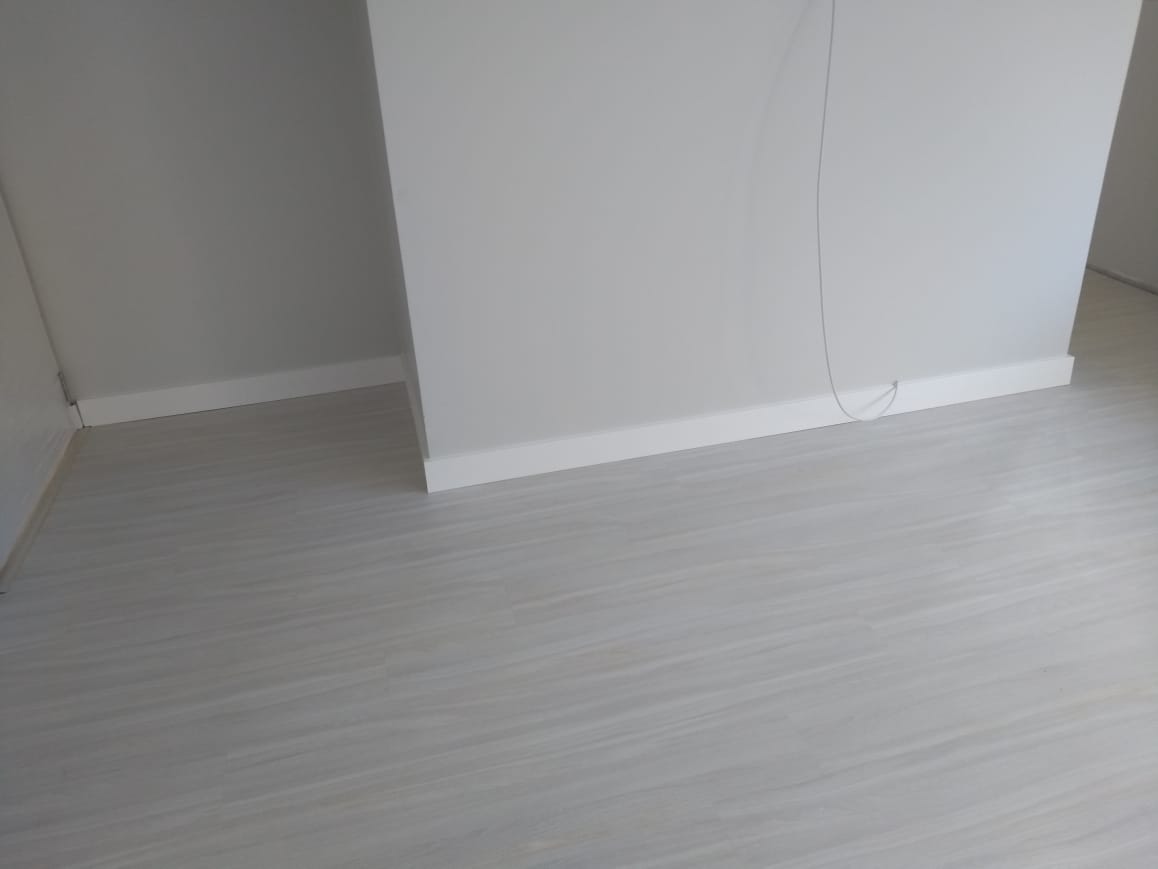 Piso laminado Fresno Decapê — foto 4