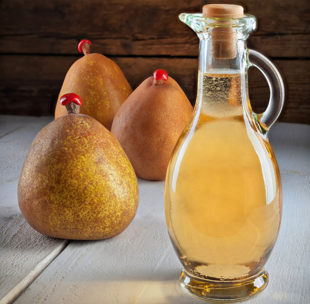 Homemade Pear Vinegar