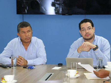 AUTORIDADES DEL IHTT Y TURISMO ATIENDEN DEMANDAS DE TRANSPORTISTAS DE ISLAS DE LA BAHÍA.