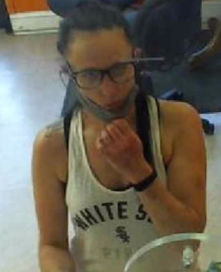 Murfreesboro Police Search for Unidentified Fraud Suspects