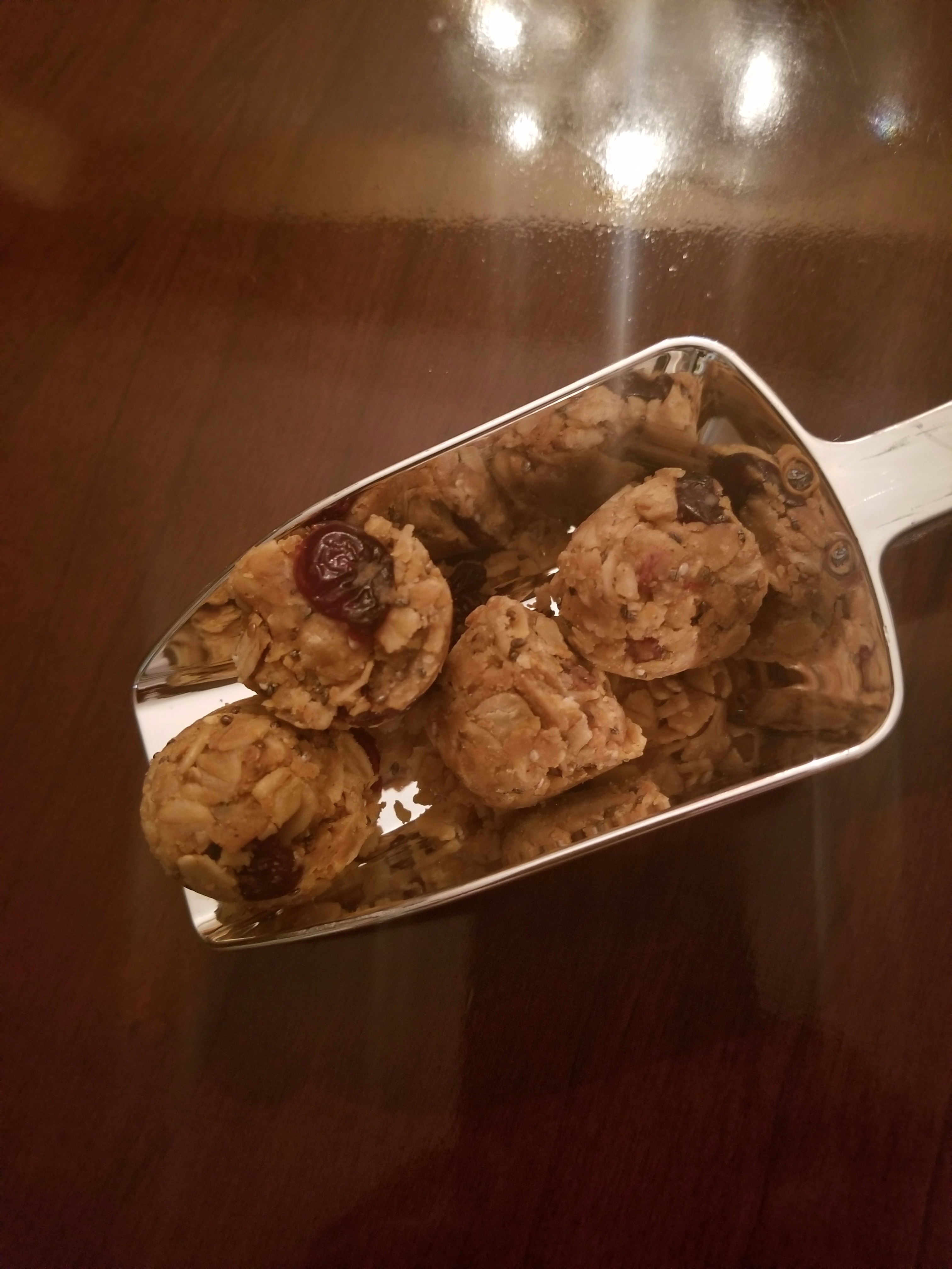 Snack: homemade energy balls simple and delicious!! content media