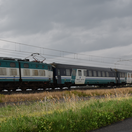 TRENI NORD-SUD ANCORA ATTIVI: CONTINUA LA FUGA DA MILANO. FALCONE: FERMATELI