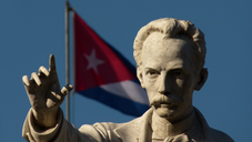 José Martí e sua defesa de Nossa América frente aos impérios espanhol e estadunidense