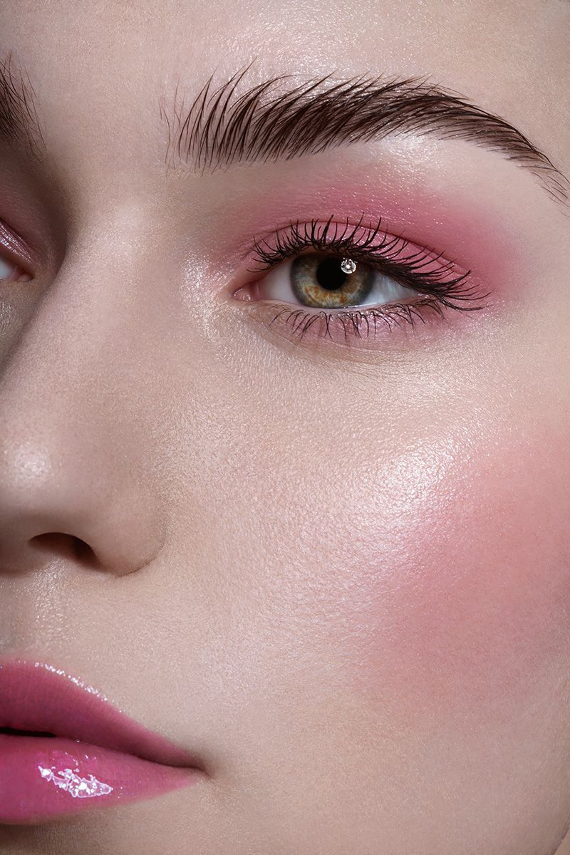 pink blush, blush rosado, tendência de maquiagem 2020.