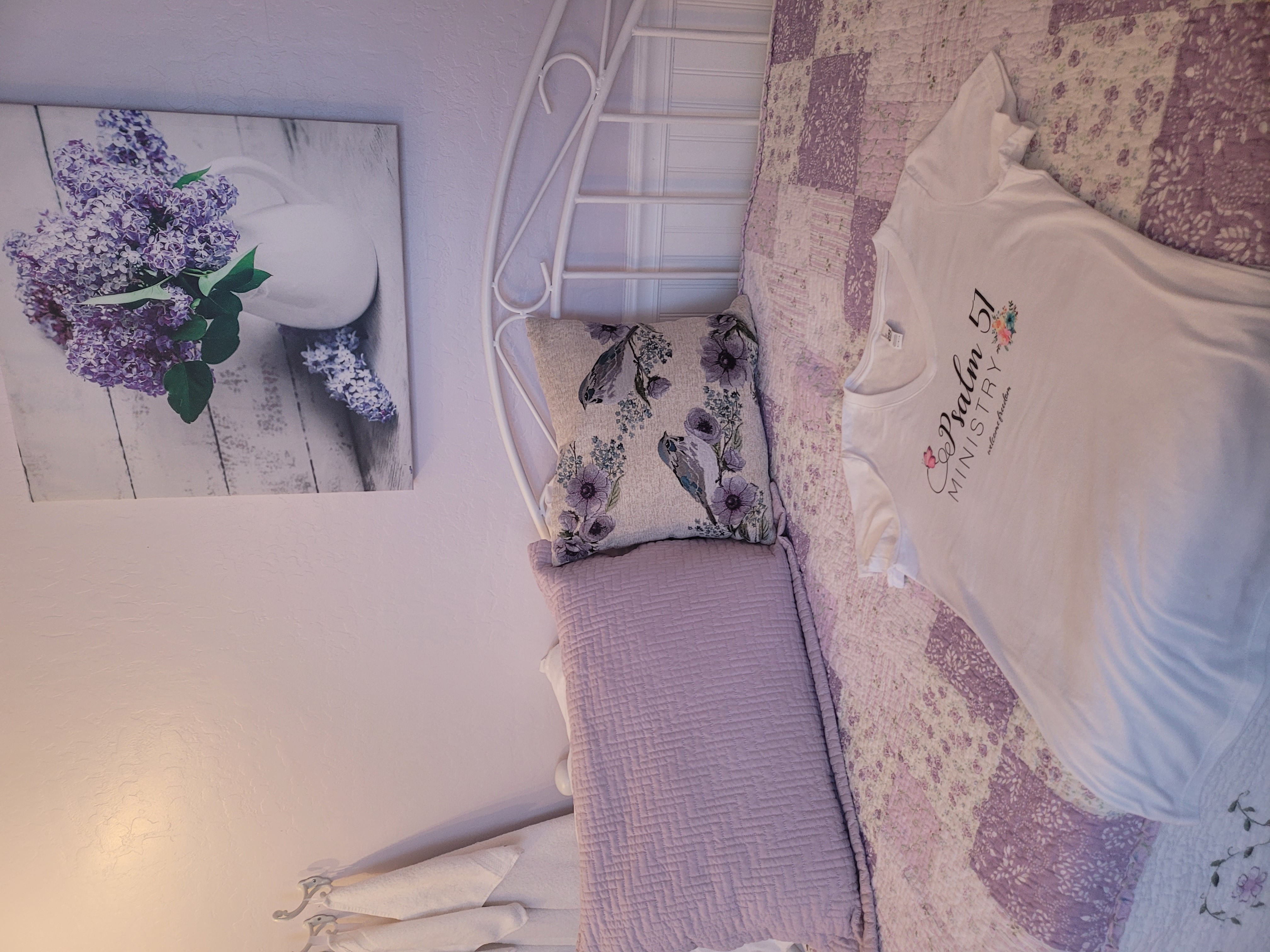 Jesus, beautiful memories and lilacs on my heart.💜 content media