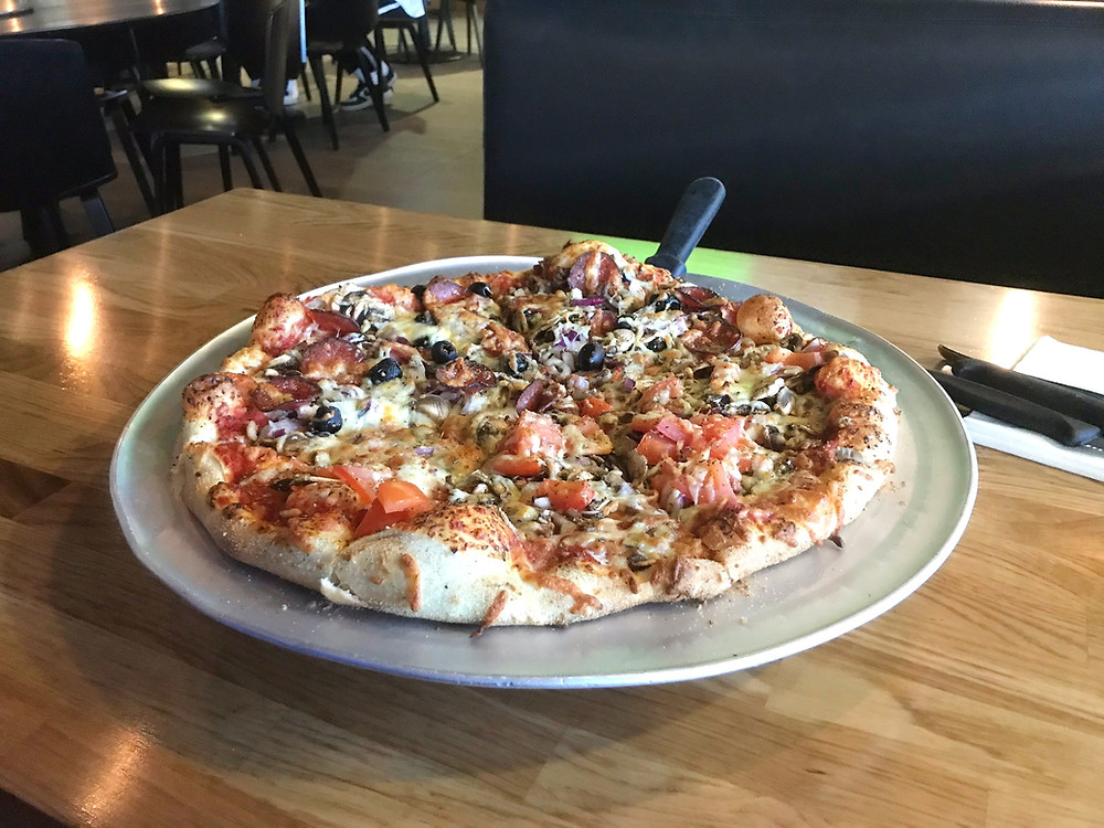 Langbest Pizzeria Steakhouse large pizza Keflavik Iceland