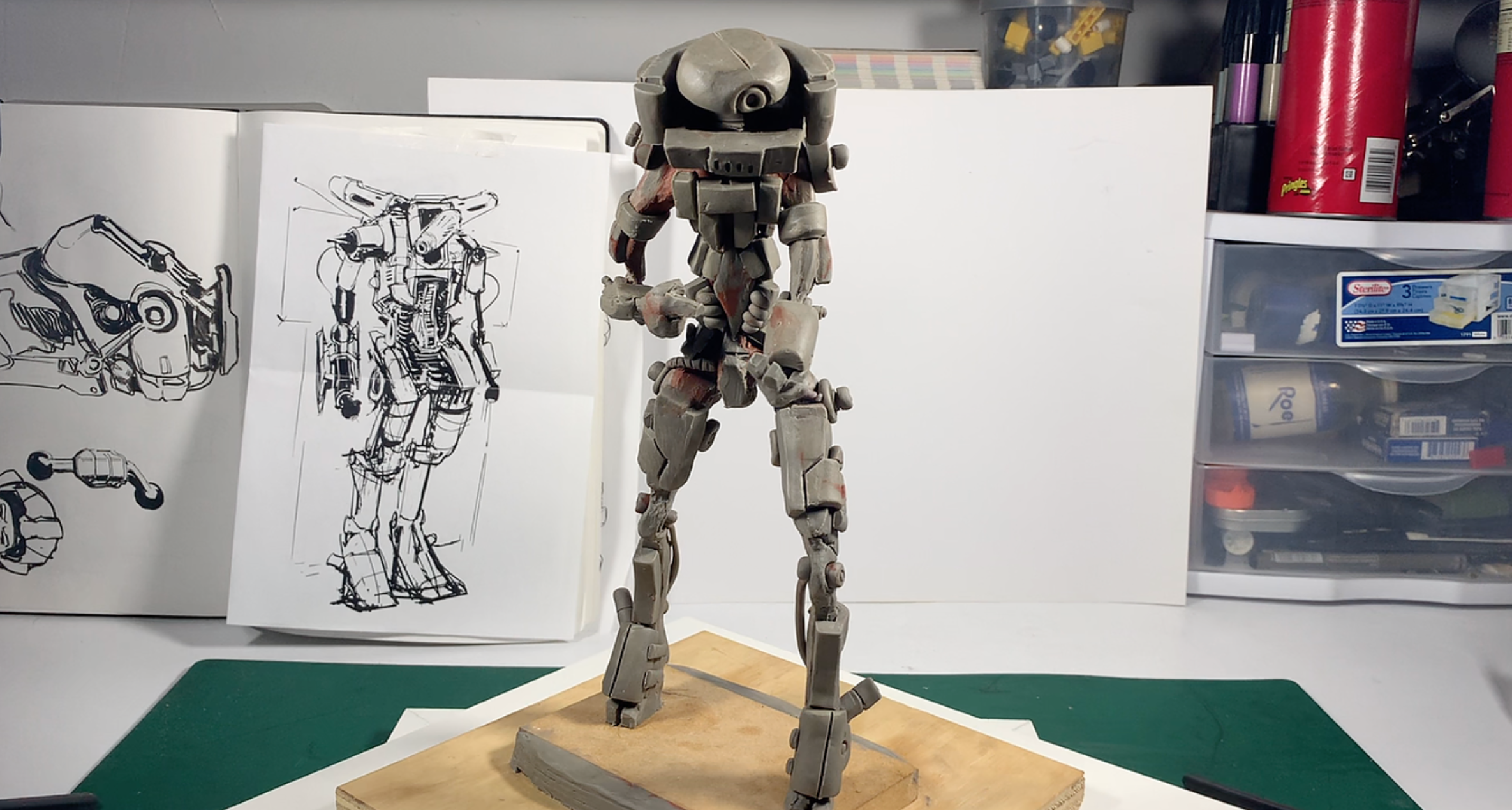 Escultura Droid Soldier WIP content media