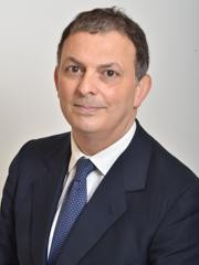 a Casaleggio: Si faccia legge sulle lobby