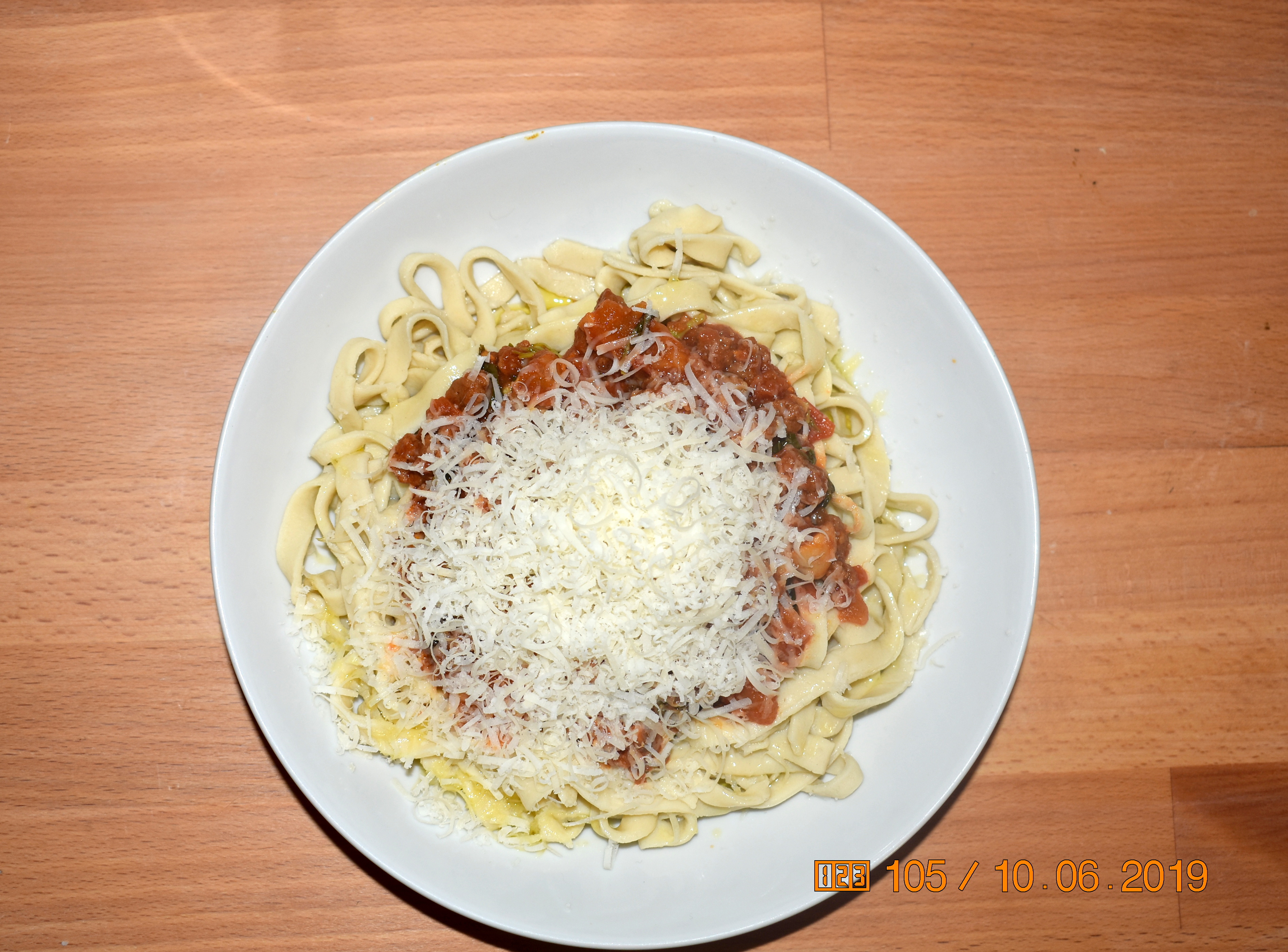 Pasta content media