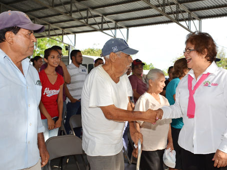 CONTINÚA GOBIERNO MUNICIPAL Y SISTEMA DIF CON ENTREGA DE DESPENSAS.