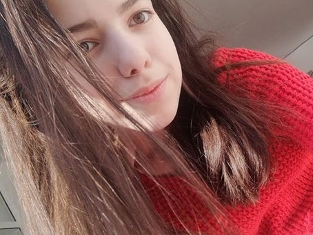 Ոչ մի օր առանց բանաստեղծության