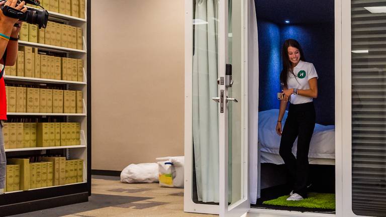 Kansas college installs sleeping pods around campus so tired students can nap content media