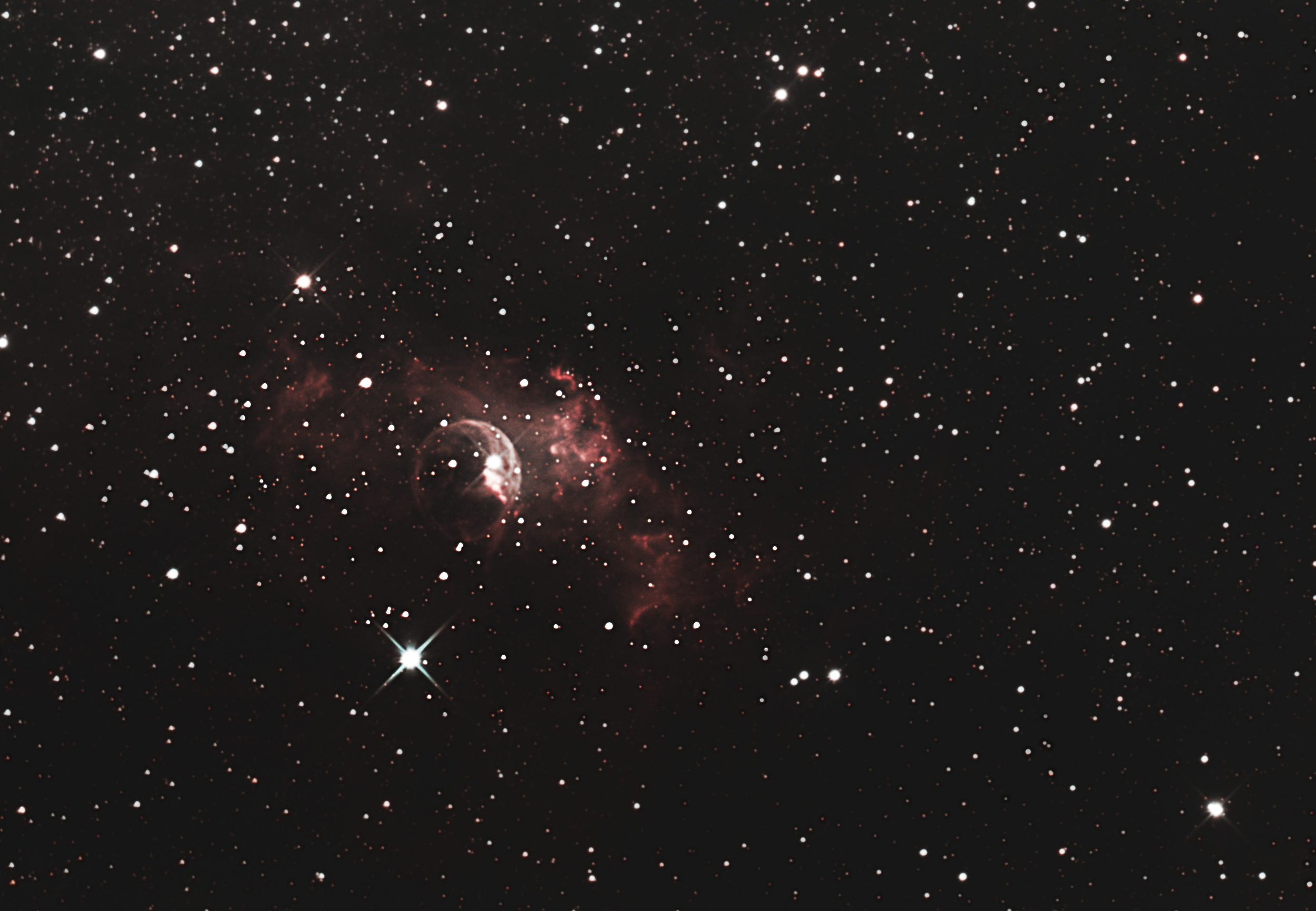 NGC 7635 - Nébuleuse de la Bulle - dans la constellation de Cassiopée content media