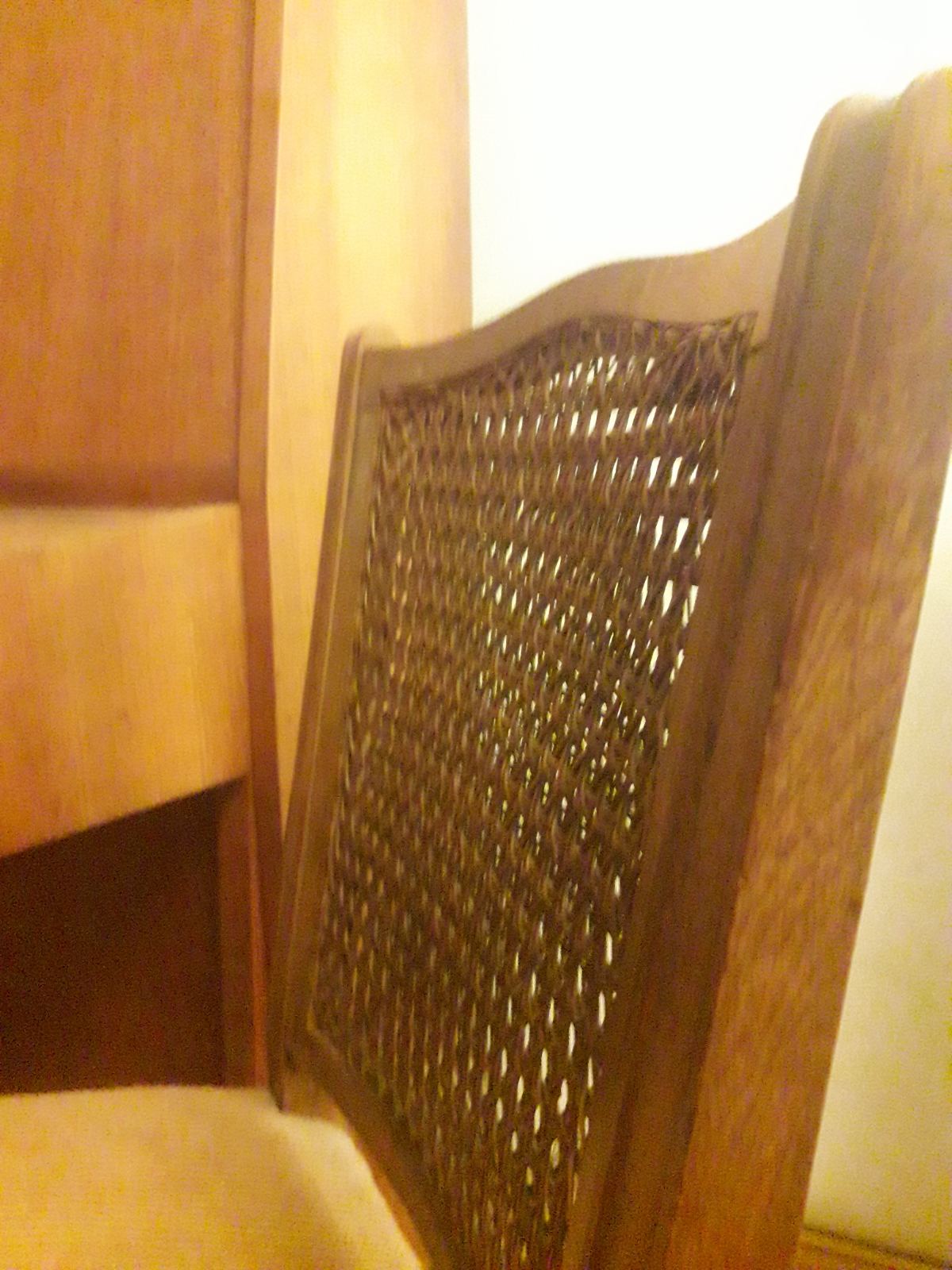 How to weave this chair back content media