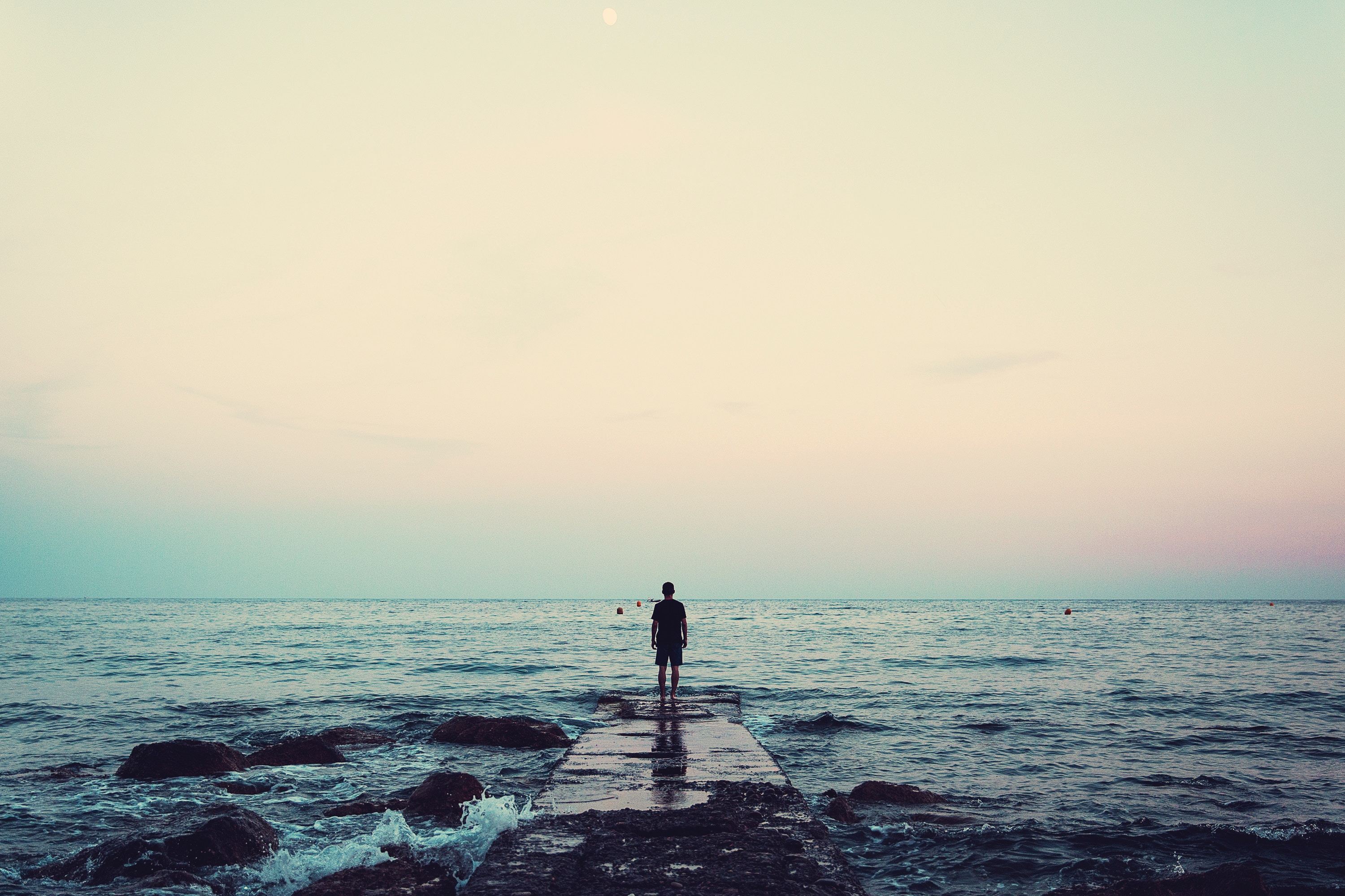 Chains of Reality - What gives your life meaning? content media