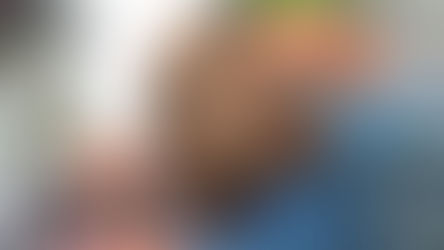 নোংরা জল ফেলাকে কেন্দ্র করে বাঁশ নিয়ে হামলা