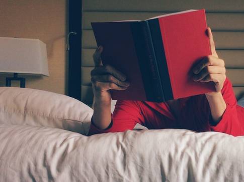 How NOT to Ruin Your Sleep While Being Productive at Night