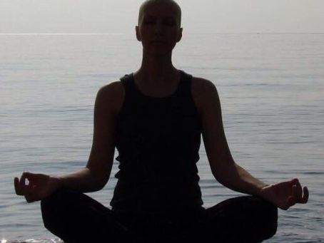 Самая большая утрата - это то, что умирает в нас, пока мы живы...