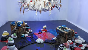 Berbicara Pinggiran Lewat ‘Mengandung Plastik’