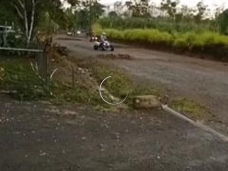 Jugaban a las carreras de motos durante cuarentena absoluta