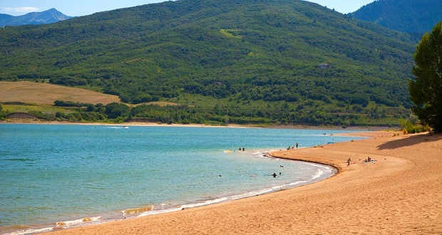 utah beaches - pineview reservoir