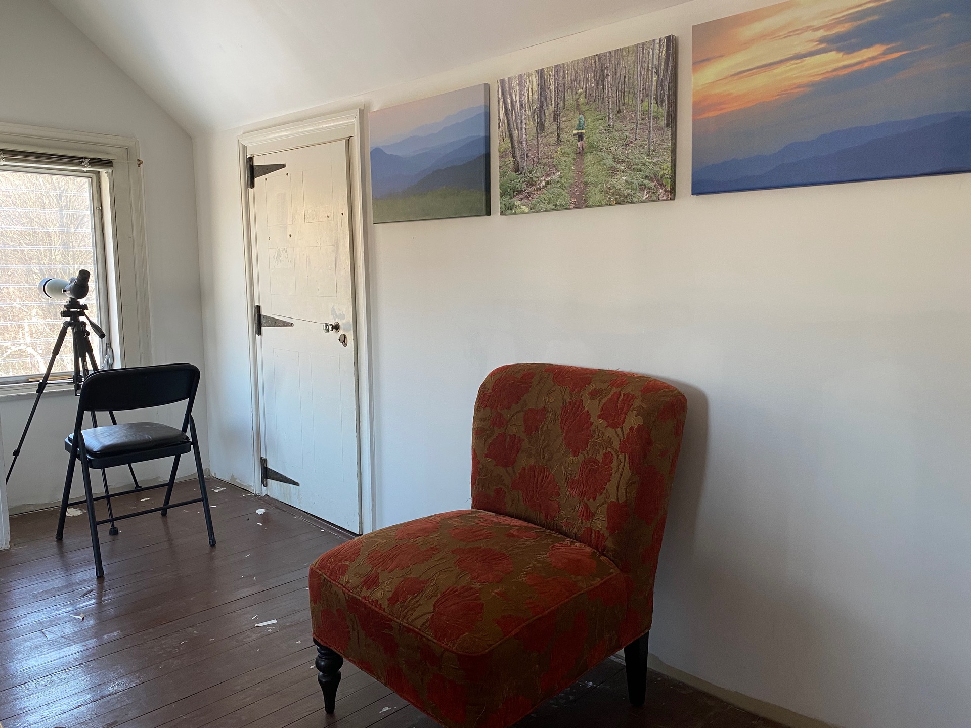 “Work from home office” content media