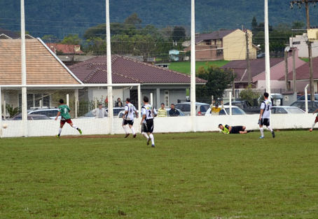 Santa Clara FC larga na frente na decisão