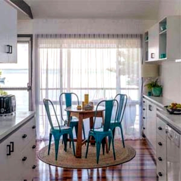 take your colour cue from an adjoining room and paint the walls of your bathroom