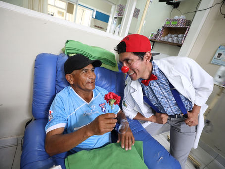 EsSalud implementa terapia de la risa para pacientes oncológicos de Tacna
