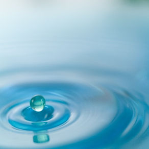 効果的な水の飲み方や種類は?