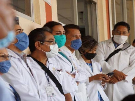 En menos de 24 horas registran 10 casos de COVID-19 en personal médico