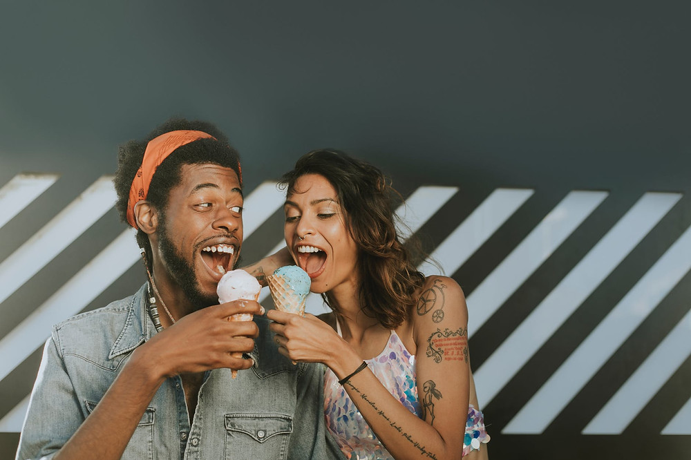 la felicidad atrae dinero