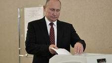 Na Rússia, Putin sofre derrota nas eleições parlamentares. Partido Comunista cresce contra situação