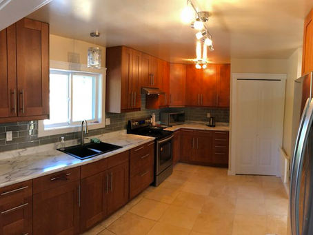 GoldenHead 3 bed room house for rent