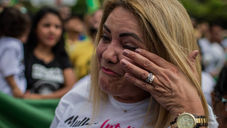 Brasileiros que conviveram com ex-mulher de Bolsonaro na Noruega confirmam que ela relatava ameaça